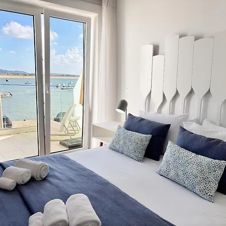 Janelas Da Baia - By Sch *